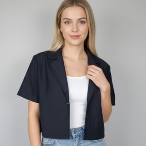 Aritzia Sunday Best Cropped Short Sleeve Black Blazer Jacket Size M